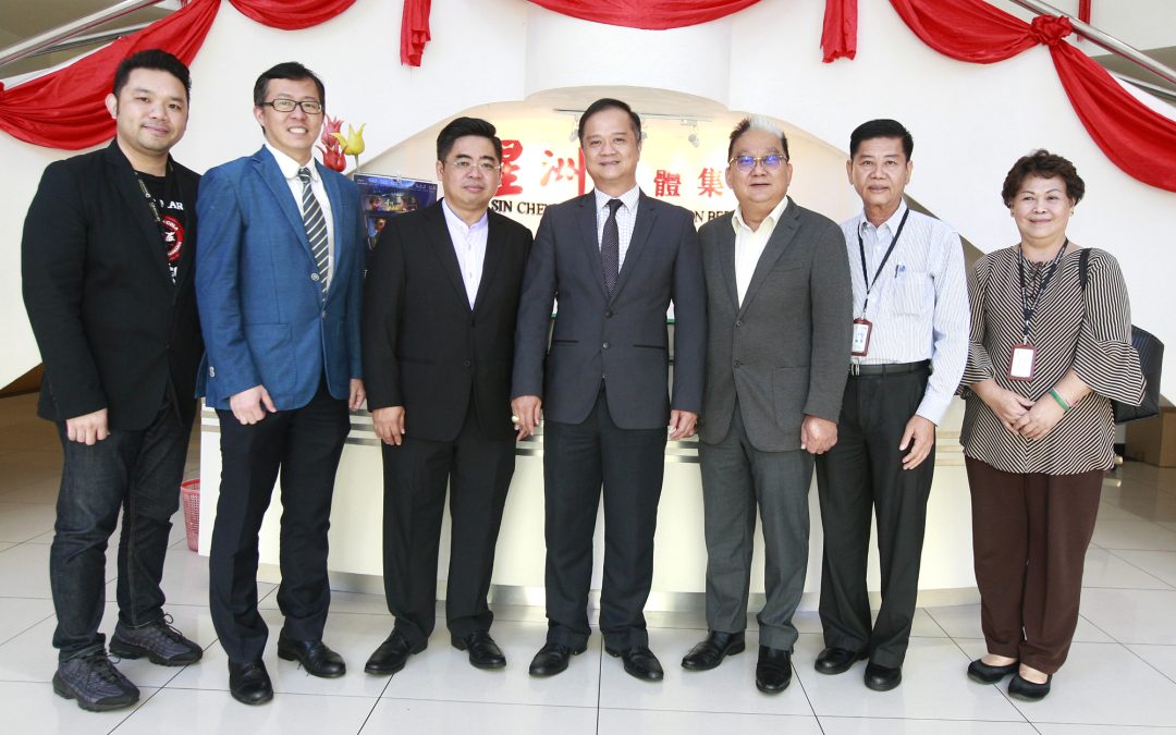 政府应有计划。“发展电商勿只喊口号”